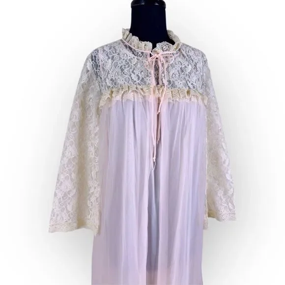 Vintage 70s Movie Star Nightgown Peignoir Robe Set Medium Lace Pink Nylon USA